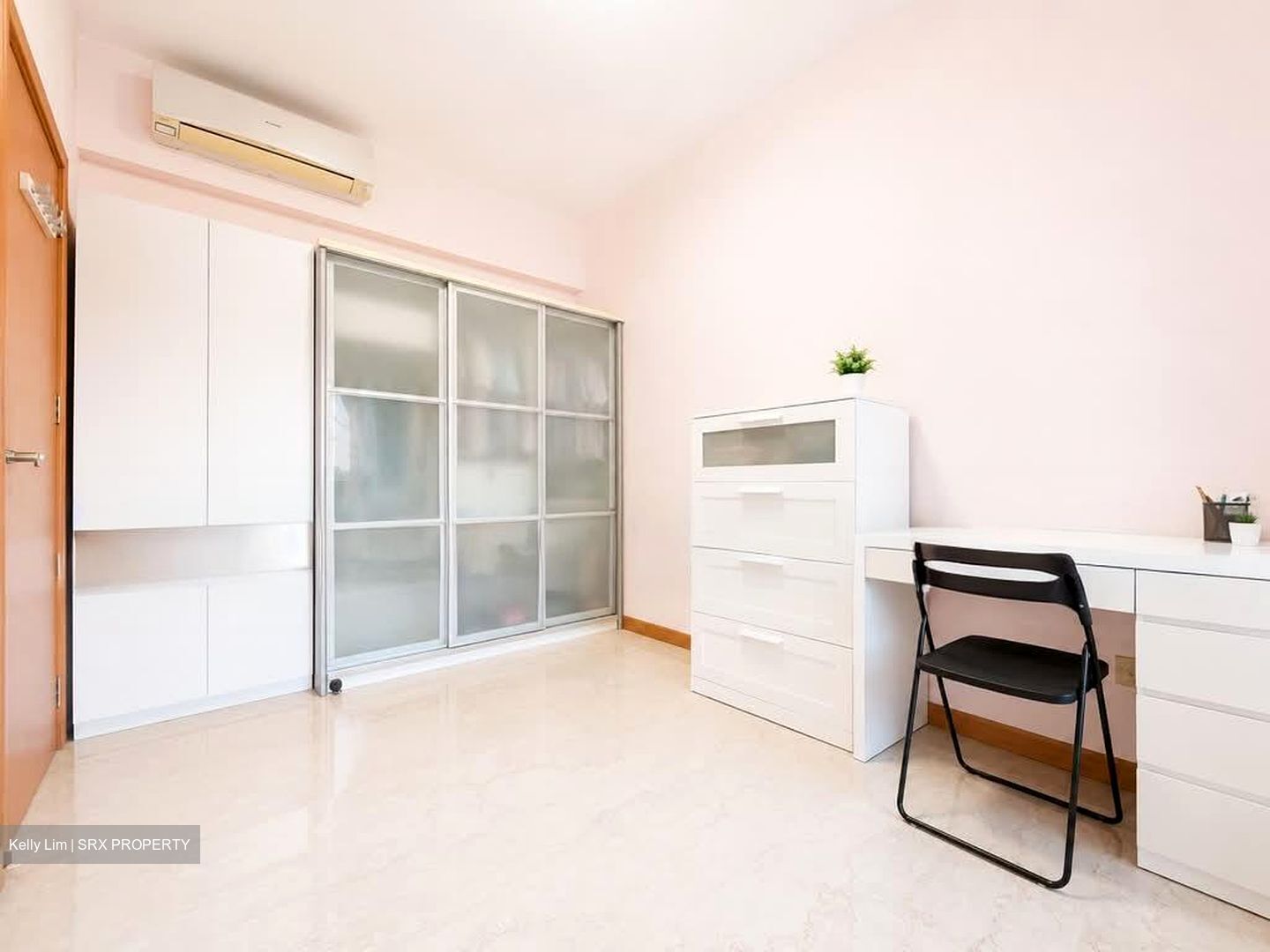 Summerhill (D21), Condominium #587506801